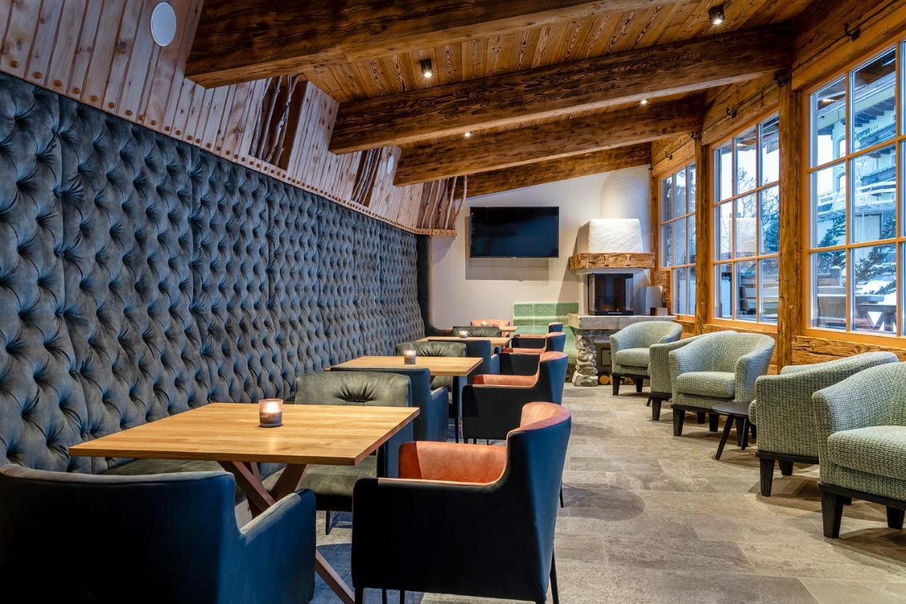 Hotel Das Zwoelferhaus ザールバッハ・ヒンターグレム エクステリア 写真
